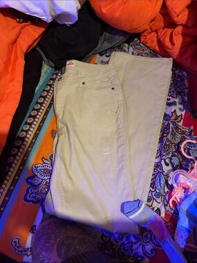 Faded Glory Cream Bootcut Stretch Jeans